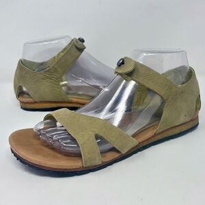 Simple Shoes Eco Sage Green Open Toe Sandals Flats Leather Beachy Women’s 7.5